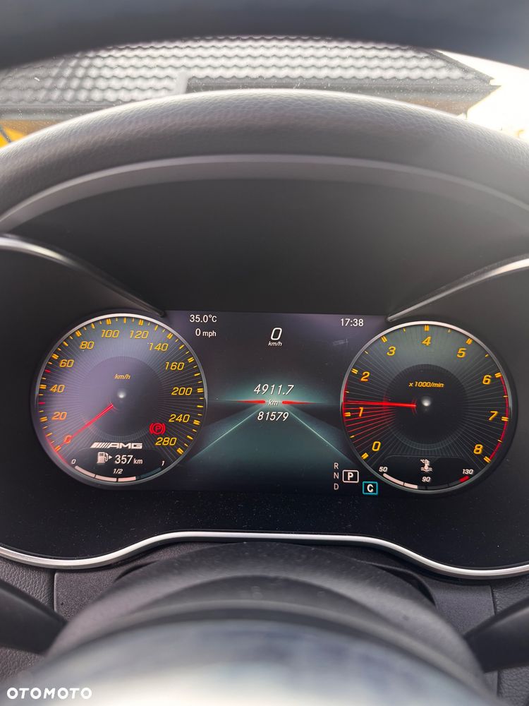 Mercedes-Benz Klasa C 300 4MATIC 9G-TRONIC - 9