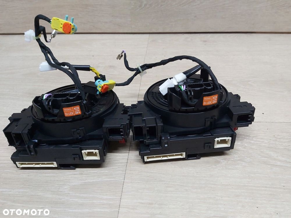 Toyota Yaris IV Cross Taśma zwijak czujnik kąta skrętu 89245-K0020 - 1