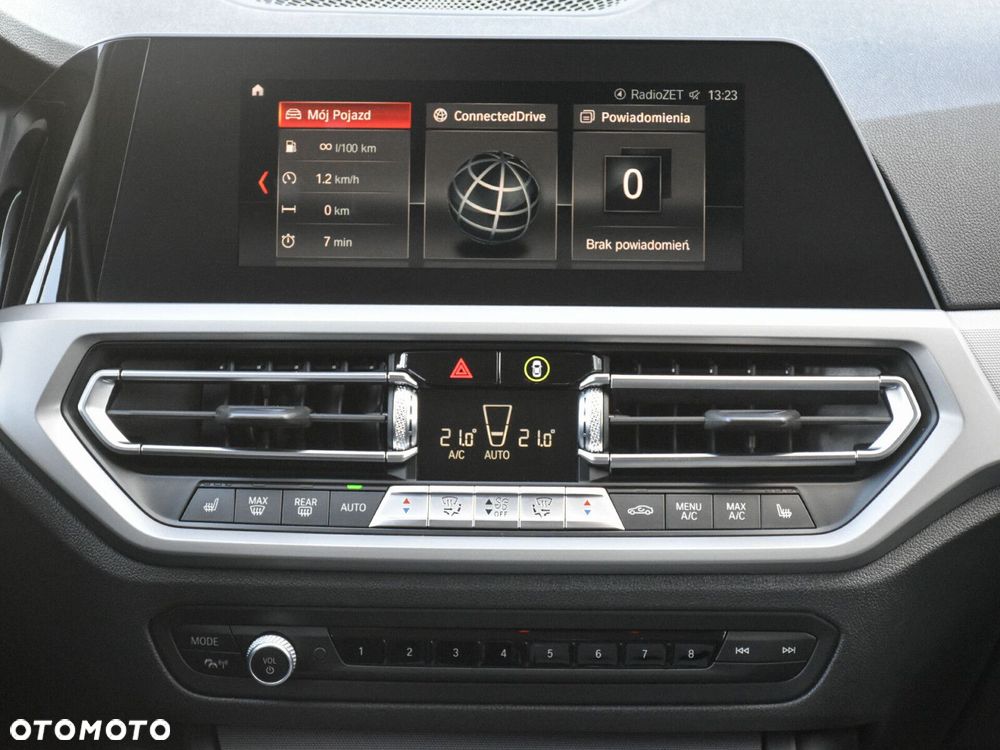 BMW Seria 3 320d xDrive Advantage sport - 37