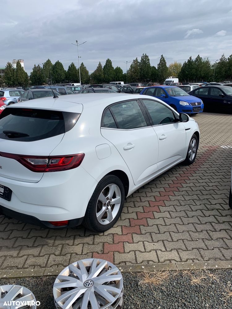 Renault Megane ENERGY TCe 130 LIMITED - 5