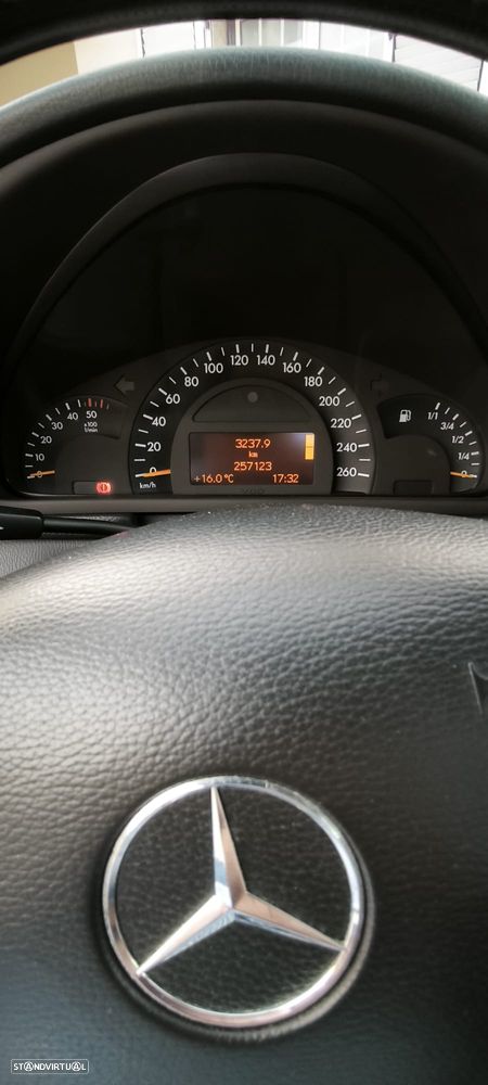 Mercedes-Benz C 220 - 15