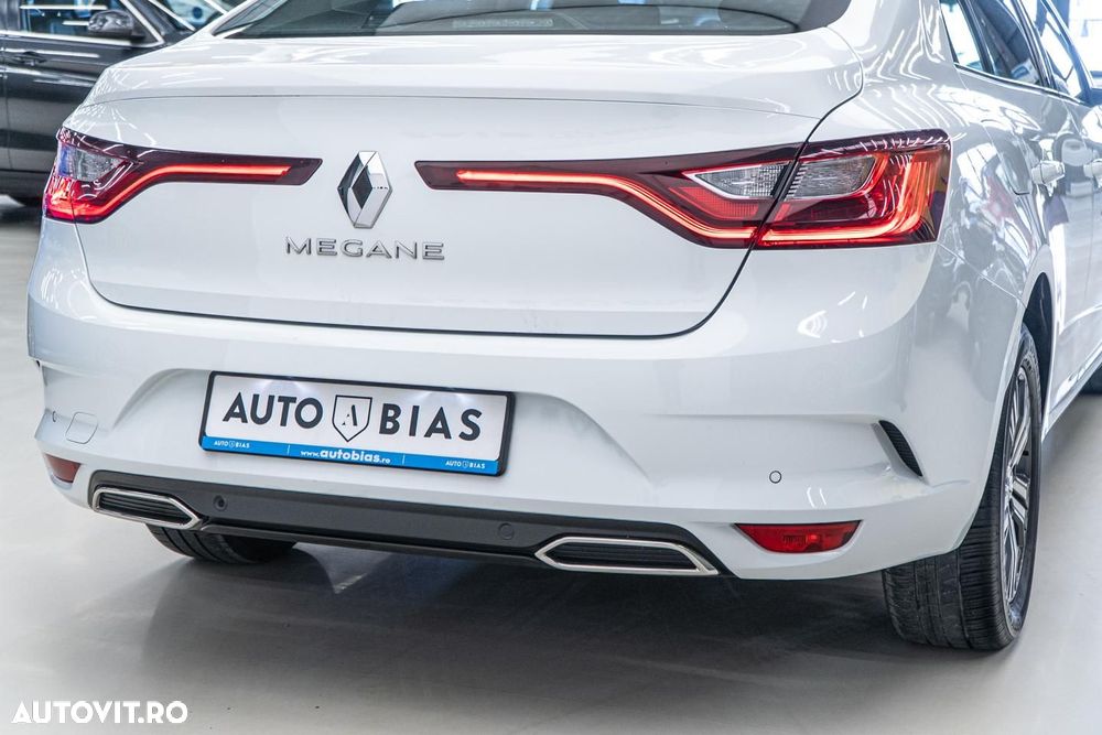 Renault Megane TCe GPF Intens - 13