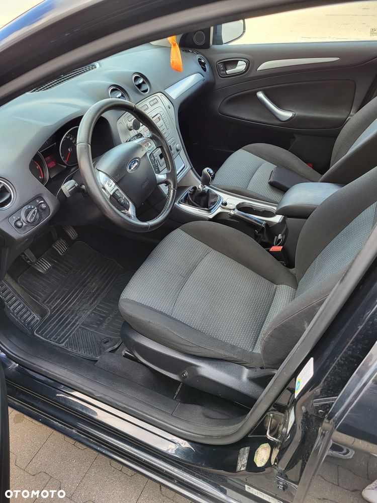 Ford Mondeo - 5