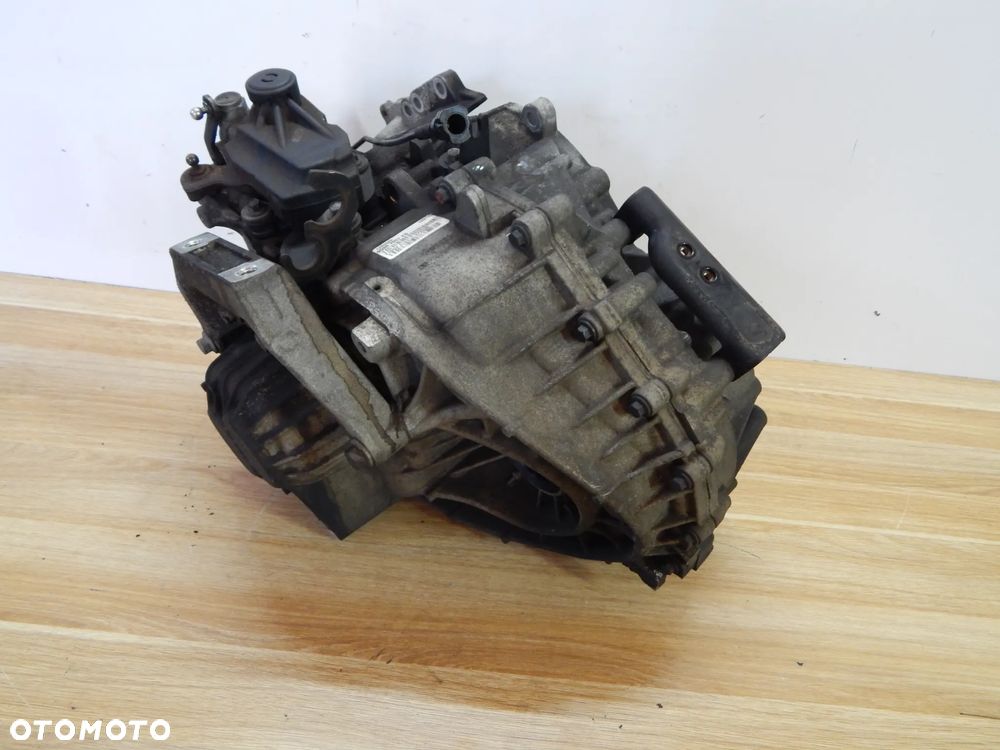 Skrzynia biegów 2.4 D5 Volvo XC60 xc60 I 08-17 Łuków części - 3