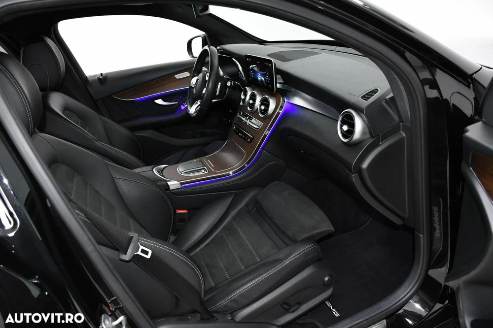 Mercedes-Benz GLC Coupe 300 e 4MATIC - 7