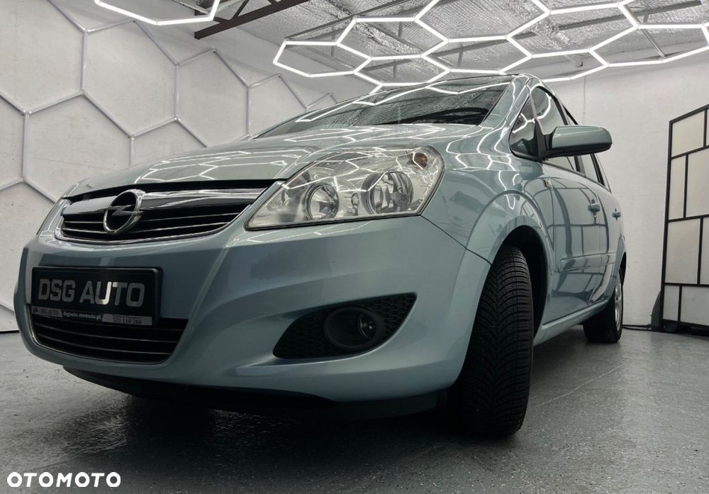 Opel Zafira - 13