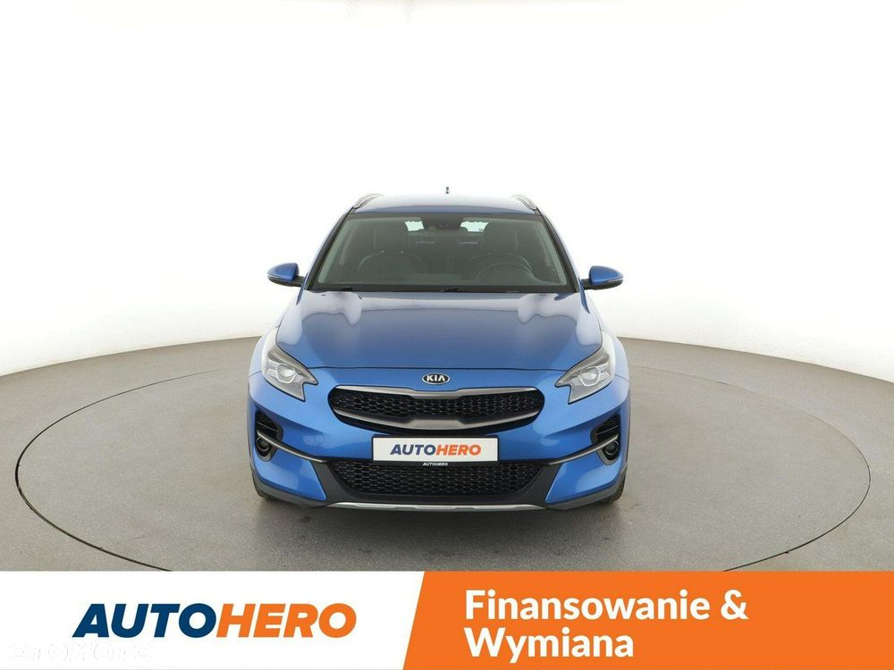Kia XCeed 1.0 T-GDI L - 11