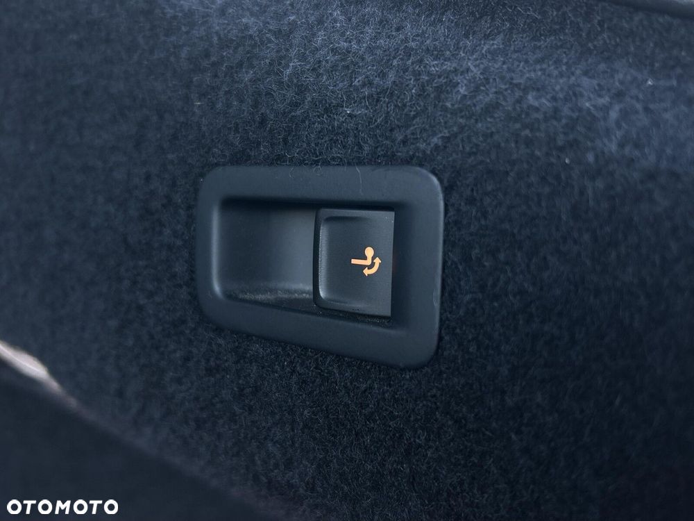 Volkswagen Arteon 2.0 TSI R-Line DSG - 32