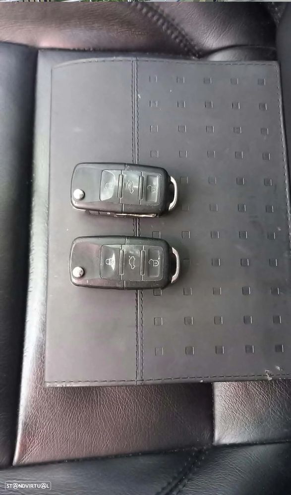 VW Jetta 1.9 TDi Confortline - 18