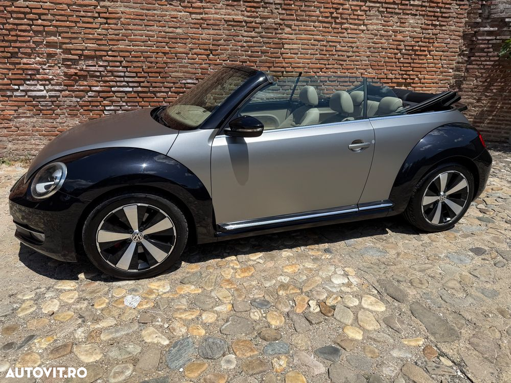 Volkswagen New Beetle - 8