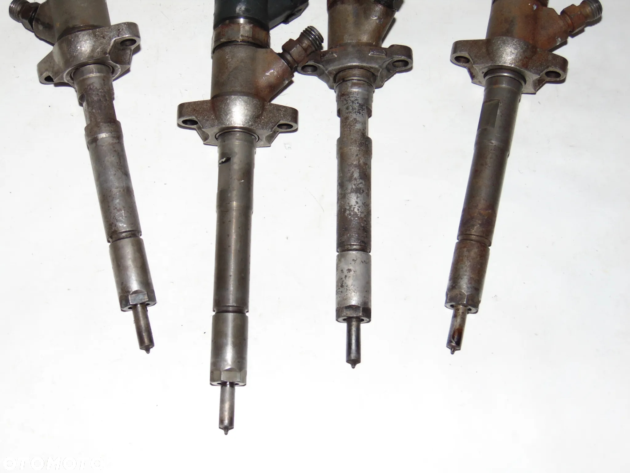 Wtrysk wtryskiwacz paliwa 0445110188 Citroen C4 C5 I Xsara Picasso Peugeot 206 307 407 Ford Focus 2 II C-Max diesel 1.6 TDCI HDI - 4