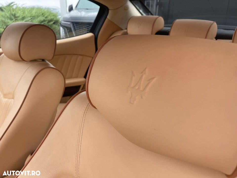 Maserati Quattroporte - 15