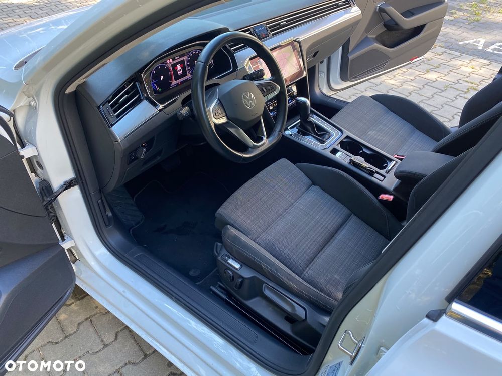 Volkswagen Passat 2.0 TDI EVO Business DSG - 11