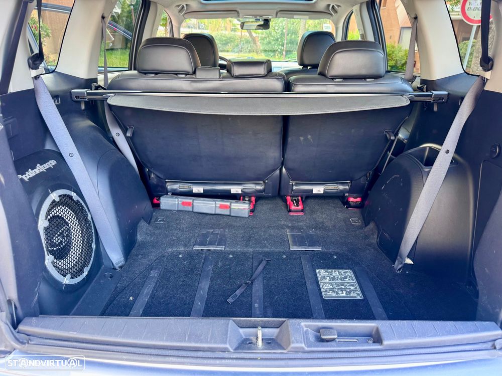 Mitsubishi Outlander 2.2 DI-D Instyle Navi - 12