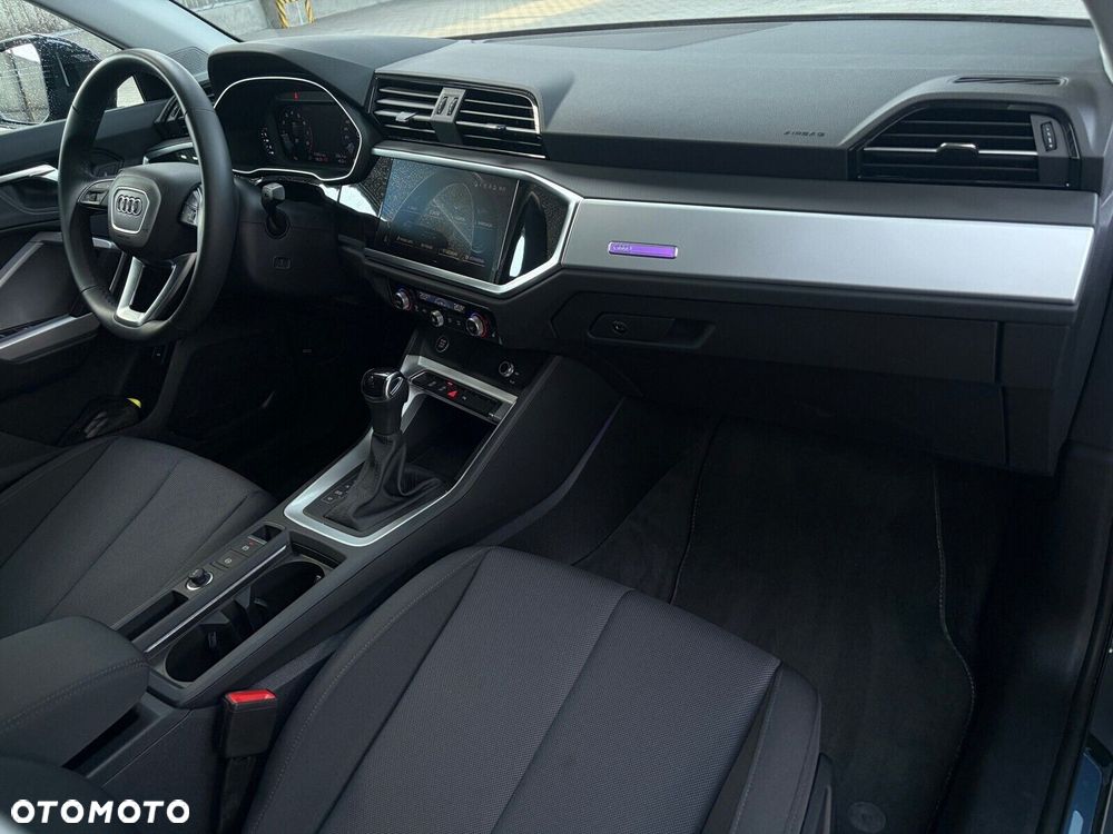 Audi Q3 - 19