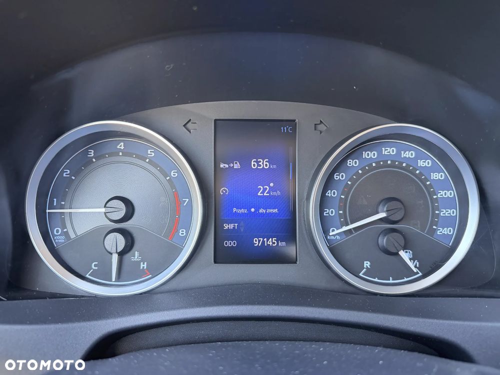 Toyota Corolla 1.6 Active EU6 - 13