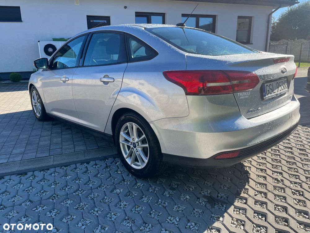 Ford Focus - 8