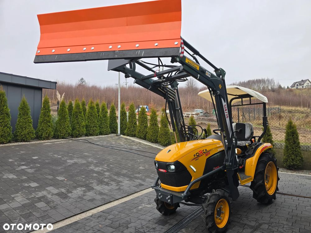 Kubota Force 325 - 1