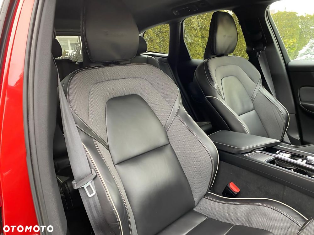 Volvo XC 60 D4 Geartronic RDesign - 11