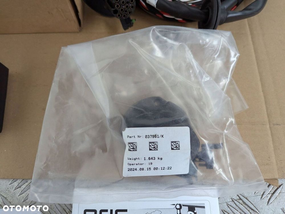 Opel Astra J IV 2010-2015 moduł haka instalacja 13586468 - 3
