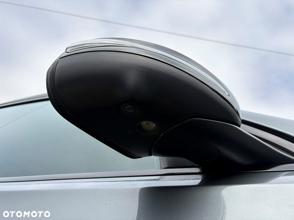 Mercedes-Benz GLE - 29