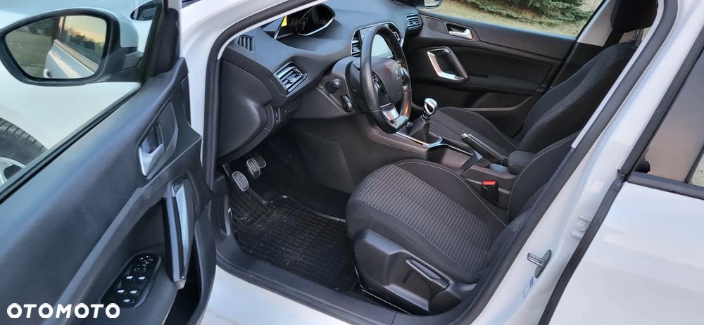 Peugeot 308 - 27