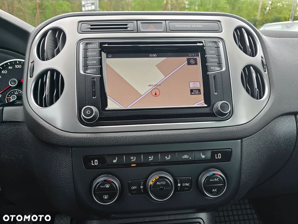 Volkswagen Tiguan 2.0 TDI SCR BlueMotion Technology Lounge Sport & Style - 34