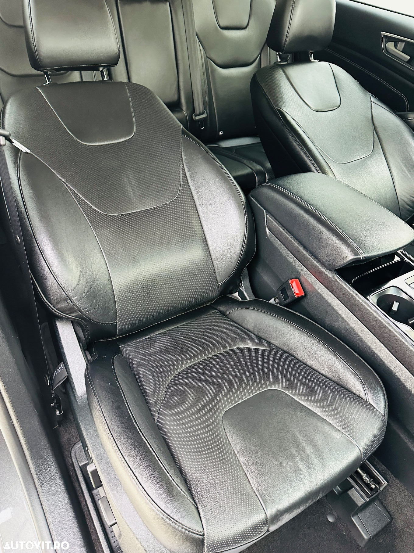 Ford Edge - 24
