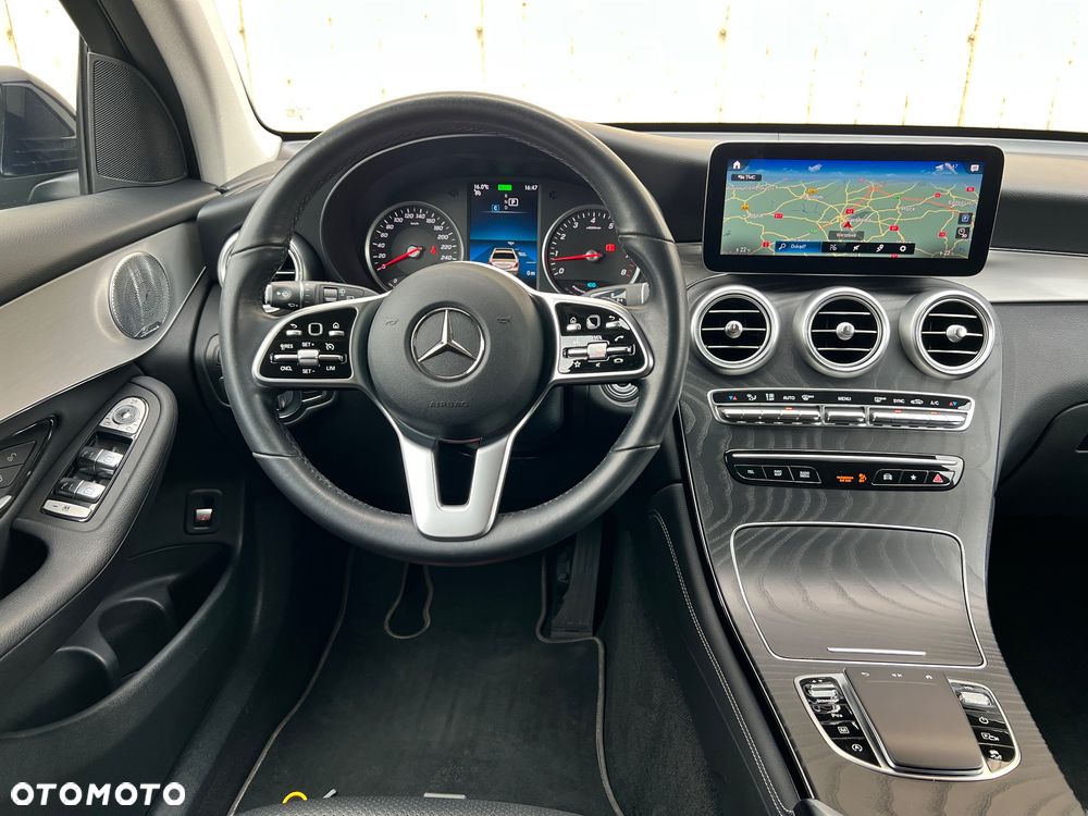 Mercedes-Benz GLC 200 4Matic 9G-TRONIC - 25
