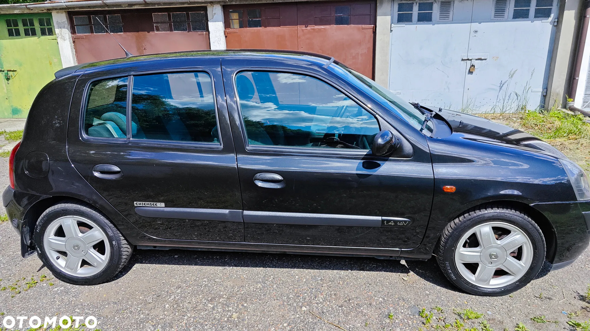 Renault Clio - 18