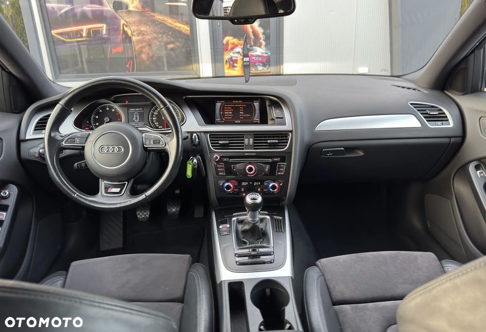 Audi A4 Avant 1.8 TFSI S line Sportpaket - 28