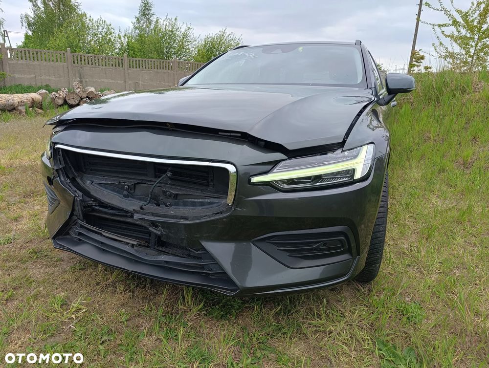 Volvo V60 B3 B Momentum - 11
