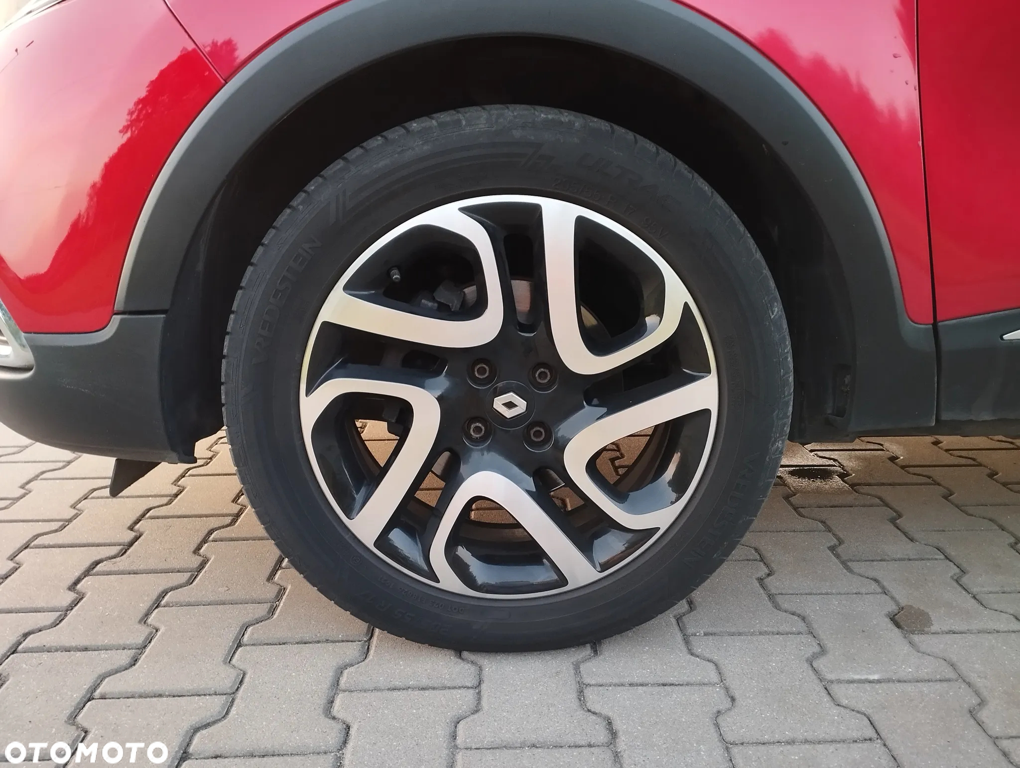 Renault Captur 1.2 TCe Helly Hansen EDC - 10