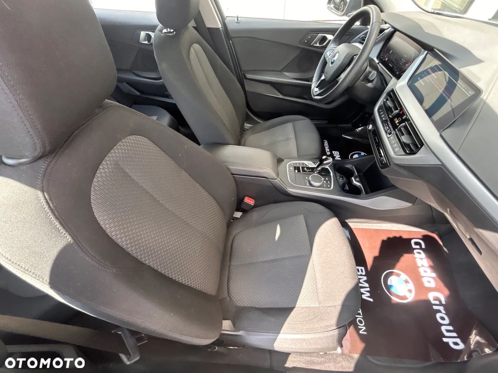 BMW Seria 1 118i Advantage - 19