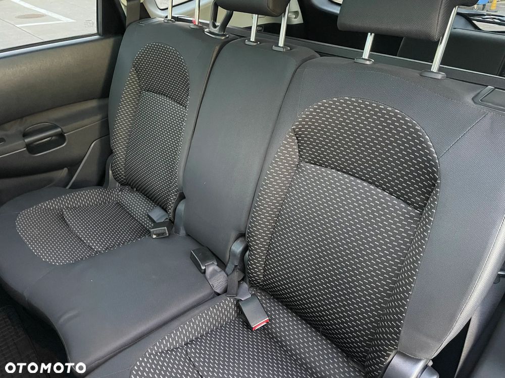 Nissan Qashqai+2 2.0 dCi DPF acenta - 16