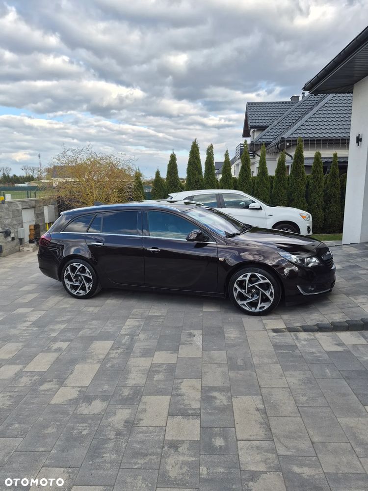 Opel Insignia 2.0 ECOTEC DI Turbo Sport - 1