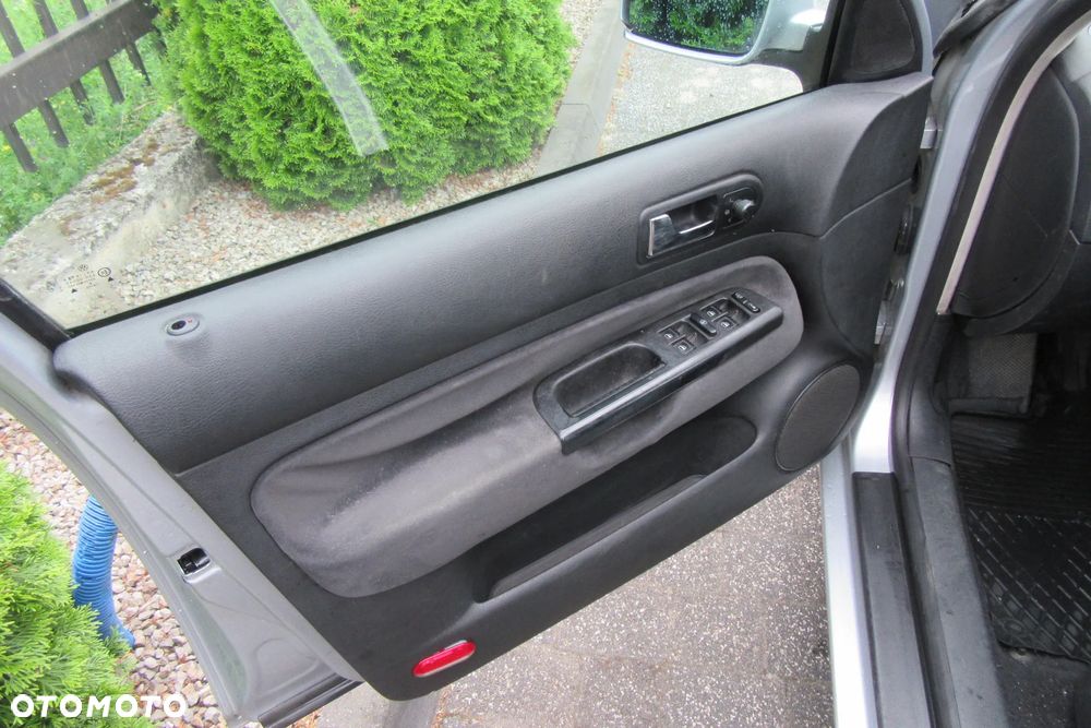Volkswagen Golf - 9