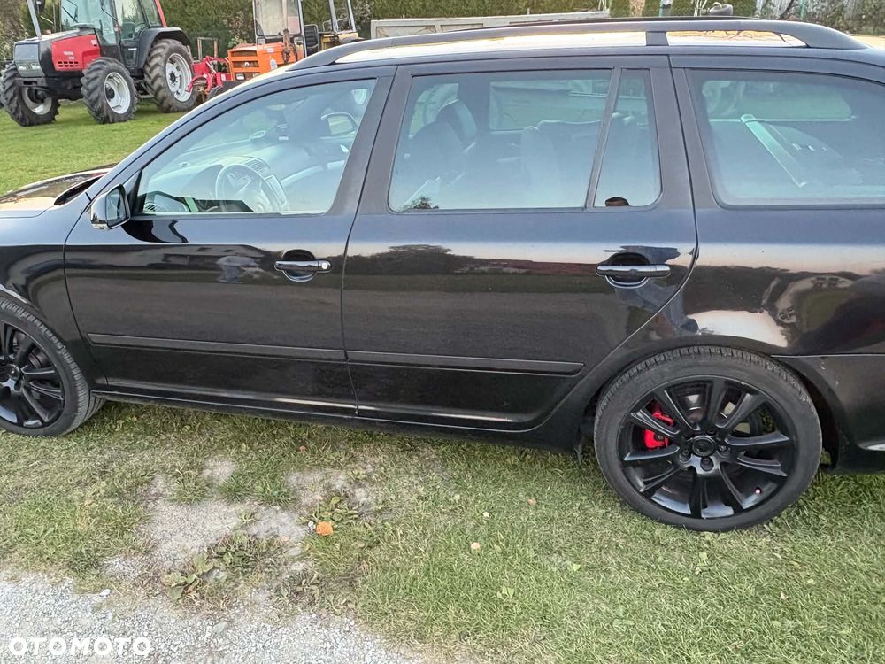 Skoda Octavia 2.0 TFSI RS - 4