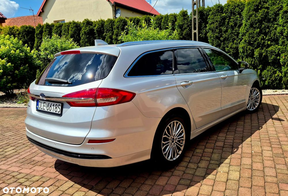 Ford Mondeo 2.0 EcoBlue Titanium - 16