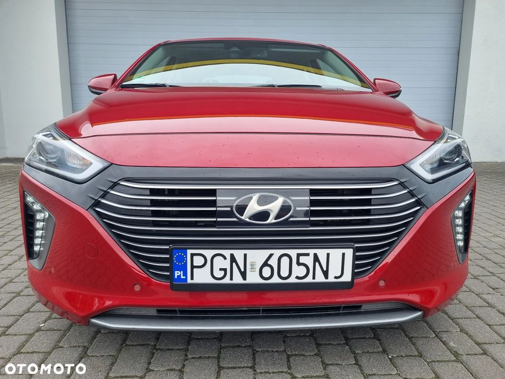 Hyundai IONIQ Hybrid Premium - 37