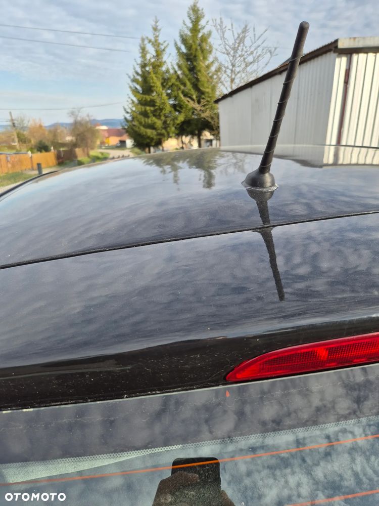 Hyundai i20 1.1 CRDi - 13