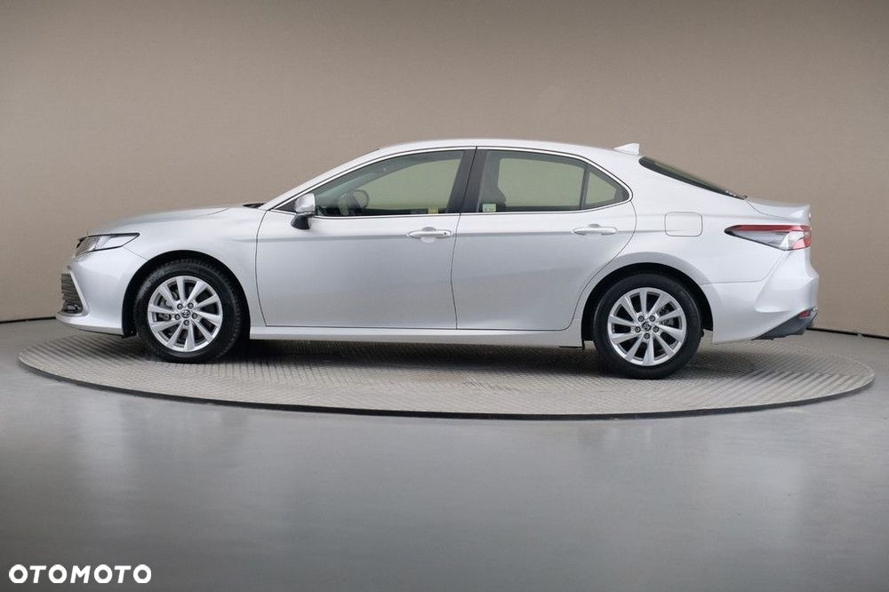 Toyota Camry 2.5 Hybrid Comfort CVT - 4
