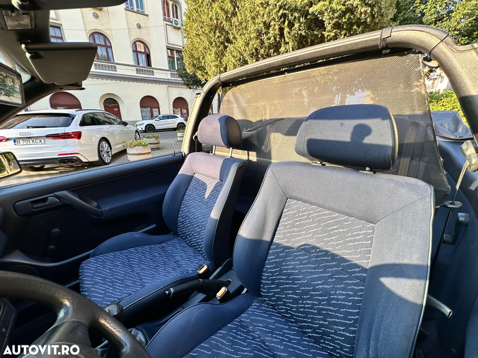 Volkswagen Golf - 5