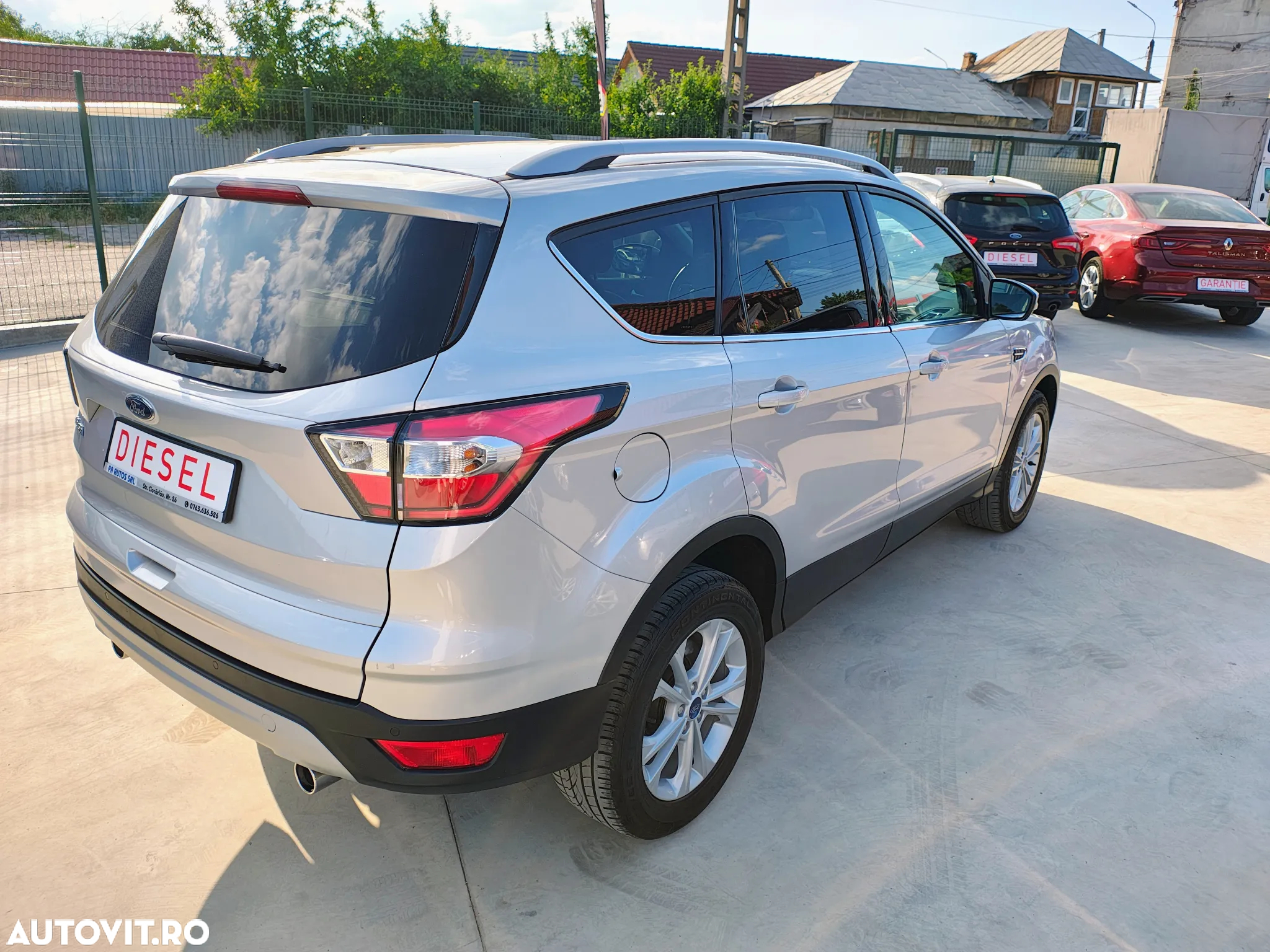 Ford Kuga 2.0 TDCi 2x4 Titanium - 13