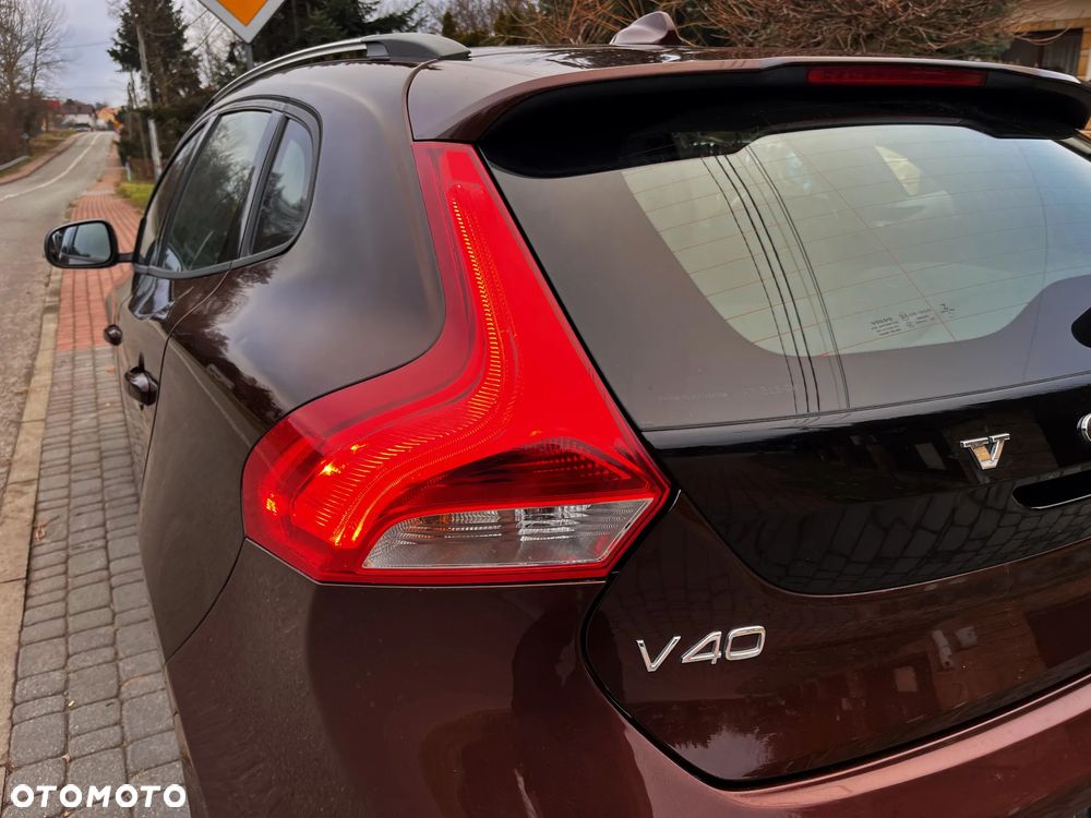 Volvo V40 Cross Country D2 Geartronic Momentum - 28