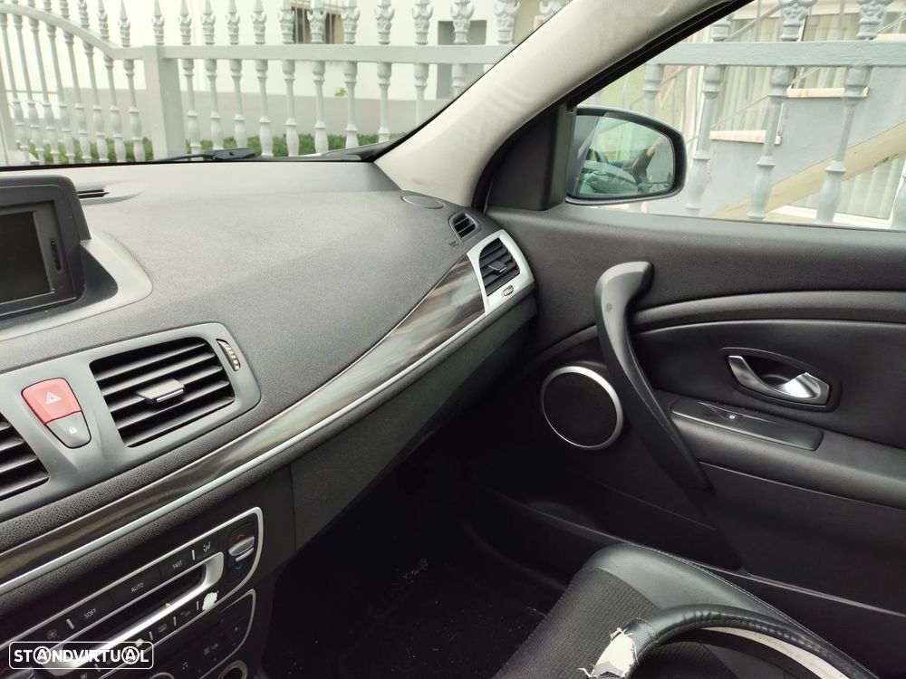 Renault Mégane 1.5 dCi Luxe - 6