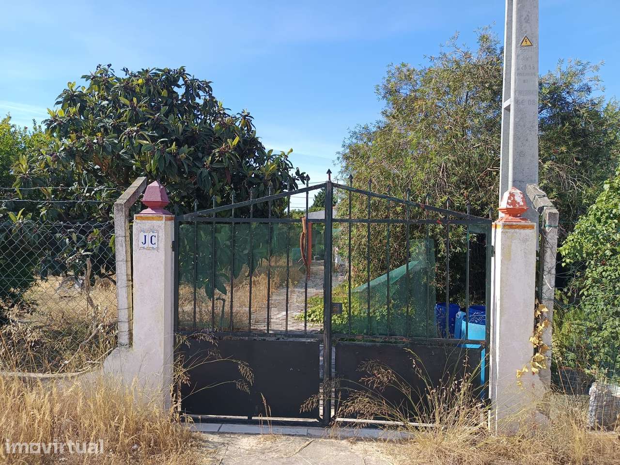 TERRENO COM ANEXO EM PINHAL DAS FORMAS (AUGI) (+ TERRENO ADJACENTE) - Grande imagem: 3/6
