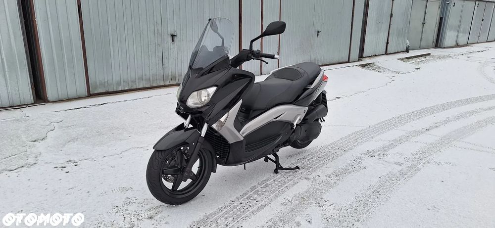 Yamaha X-max - 28
