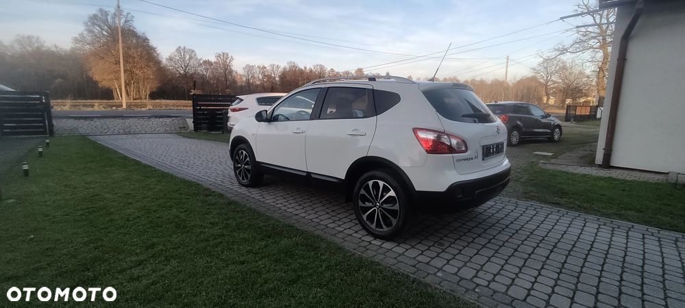 Nissan Qashqai 2.0 4 x 4 tekna - 16