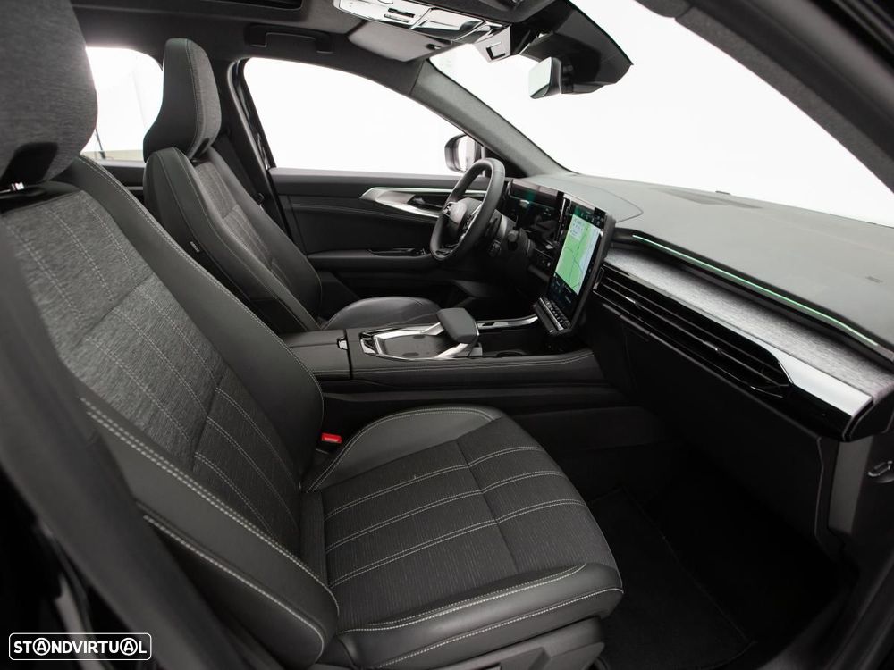 Renault Austral Mild Hybrid 160 Auto Techno - 10